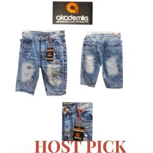 AKADEMIKS BIG BOYS DISTRESSED SHORTS SIZE 14 BRAND NEW WITH TAG